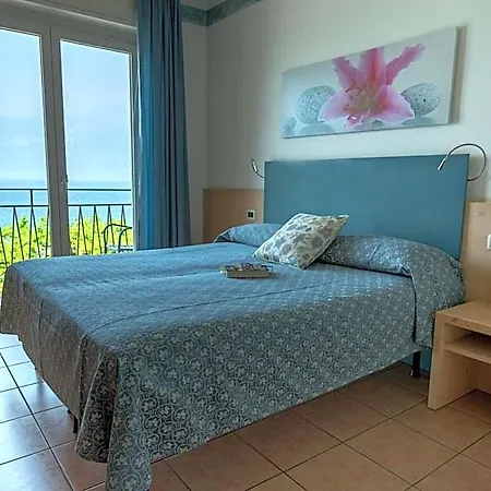 Sirenella