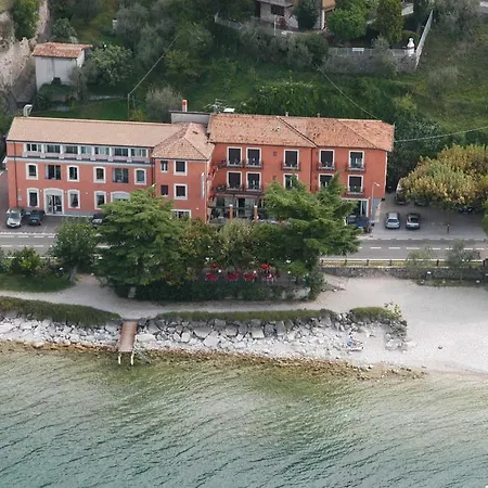 Sirenella Hotel 2*