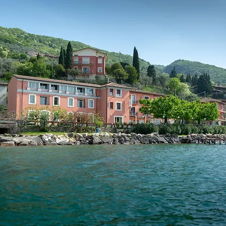 Hotel Sirenella 2*