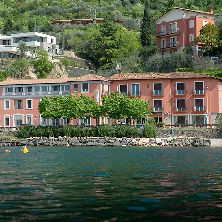 Sirenella 2*
