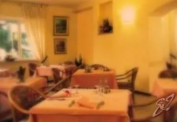 Hotel Sirenella 2*