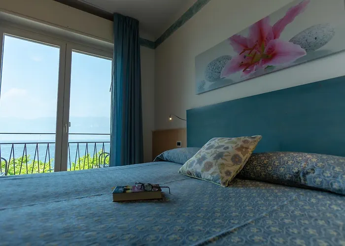 Hotel Sirenella Torri Del Benaco