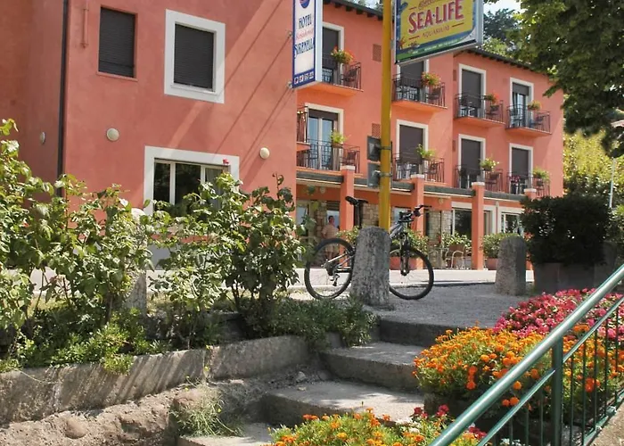 Sirenella